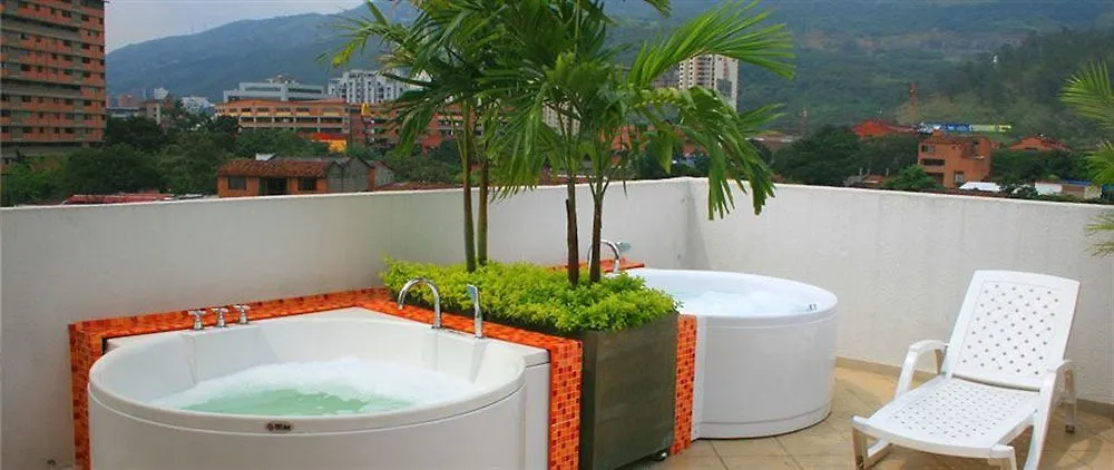 Hotel Ms Chipichape Plus Cali 3*,