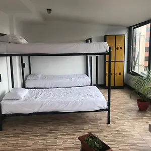  Hostal Chapinero Mandarinas Colombia
